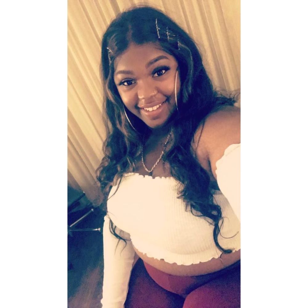 Meet your Posher, LaMonica